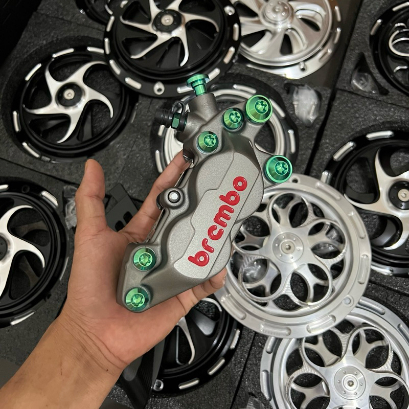 Jual Kaliper Brembo P Include Titan Hijau Axial Kanan Shopee Indonesia