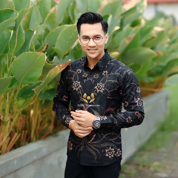 Jual MERAK KASMARAN Baju Batik Cowok Lengan Panjang Kemeja Batik Slim