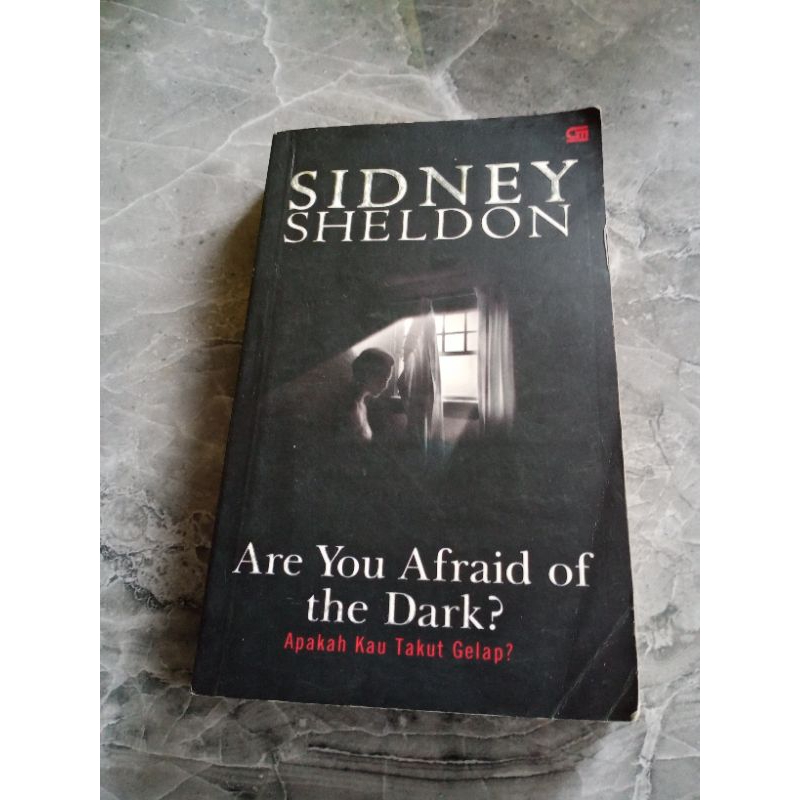 Jual Are You Afraid Of The Dark Sidney Sheldon A Shopee Indonesia