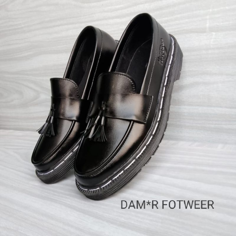 Jual Sepatu Docmart Pria Loafers Sepatu Formal Slip On Pria Hitam