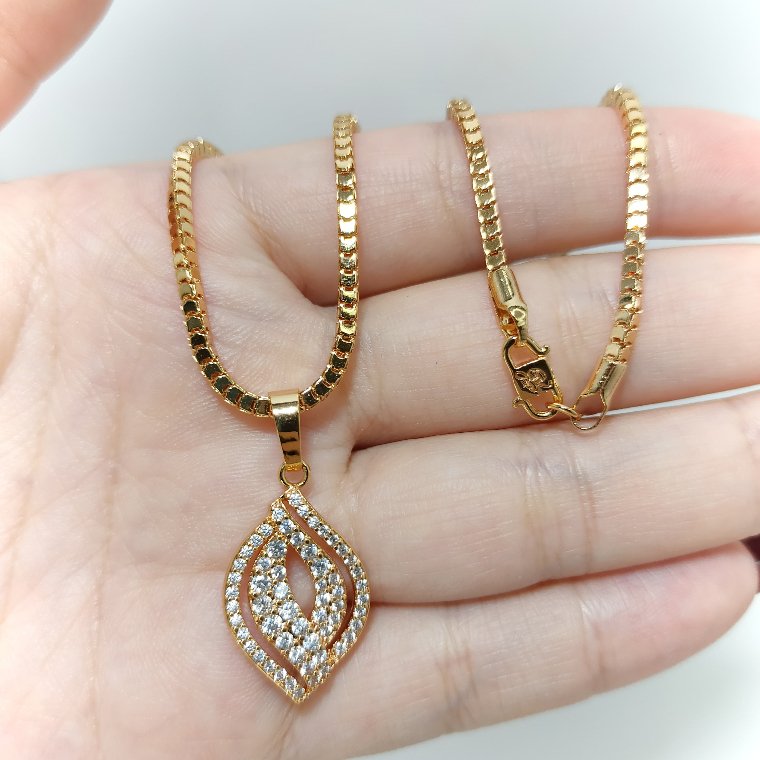 Jual Kalung Milano Kaca Panjang Cm Dengan Liontin Shopee Indonesia