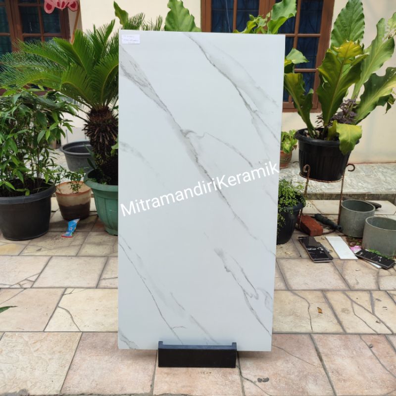 Jual Granite Lantai 60x120 GRAND STATUARIO GLOSSY SAVONA GRESS Shopee