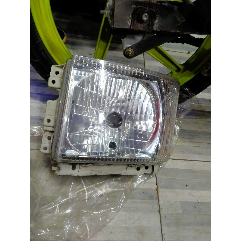 Jual Headlamp Lampu Depan Isuzu Giga Elf Nmr Original Kiri Shopee