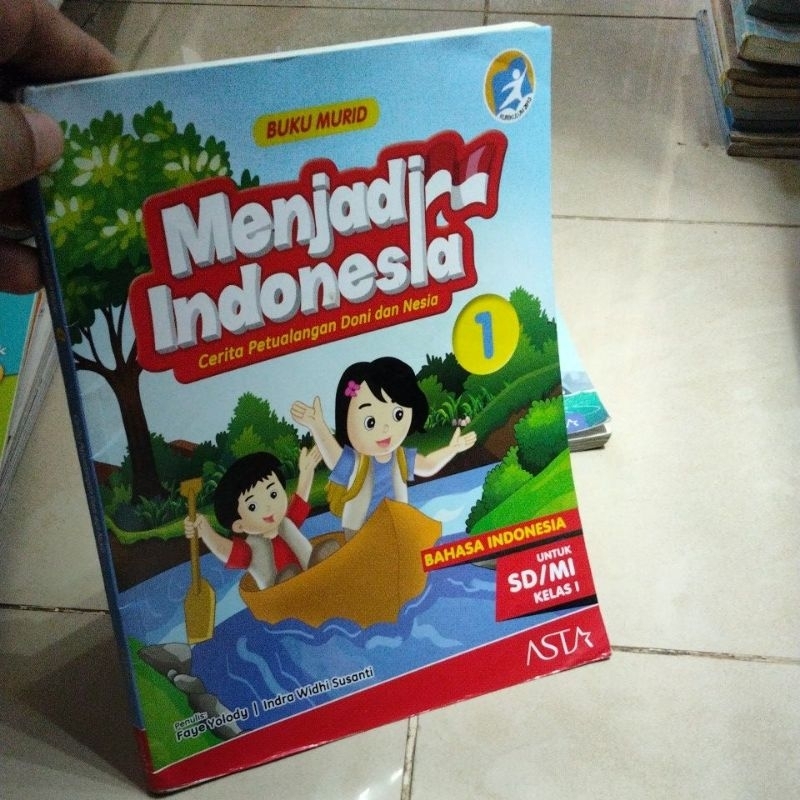 Jual Menjadi Indonesia Cerita Petualangan Doni Dan Nesia Buku Murid