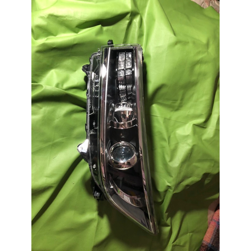 Jual Head Lamp Lampu Depan Innova Reborn Tipe V Q Ori Shopee Indonesia