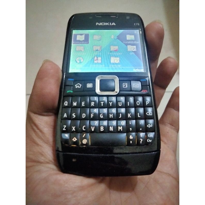 Jual Nokia E71 Bahan Nyala Normal Original Mulus Jadul Langka Unik Imut