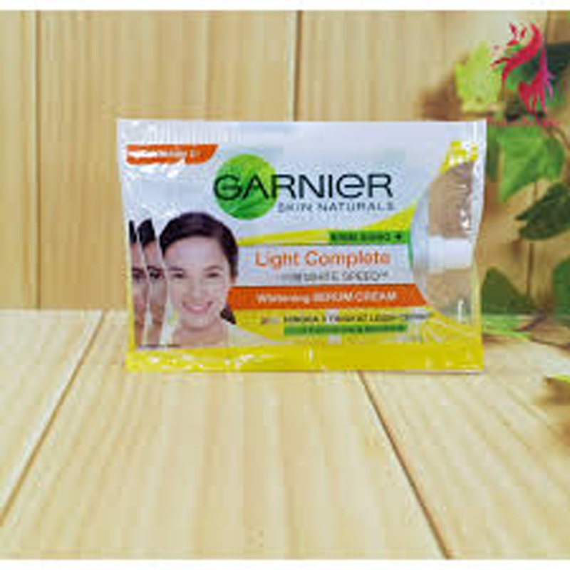 Jual GARNIER SKIN NATURALS KRIM SIANG LIGHT COMPLETE WHITENING SERUM