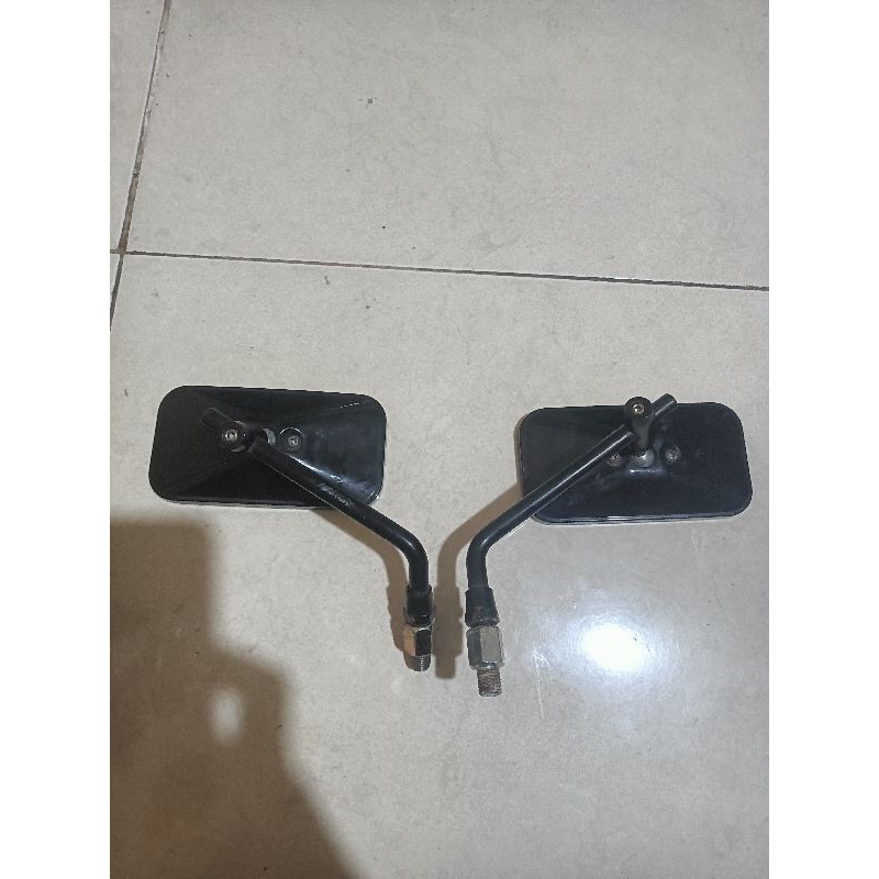 Jual Spion Retro Kotak Hitam Kaca Bening Sepion Classic Shopee Indonesia