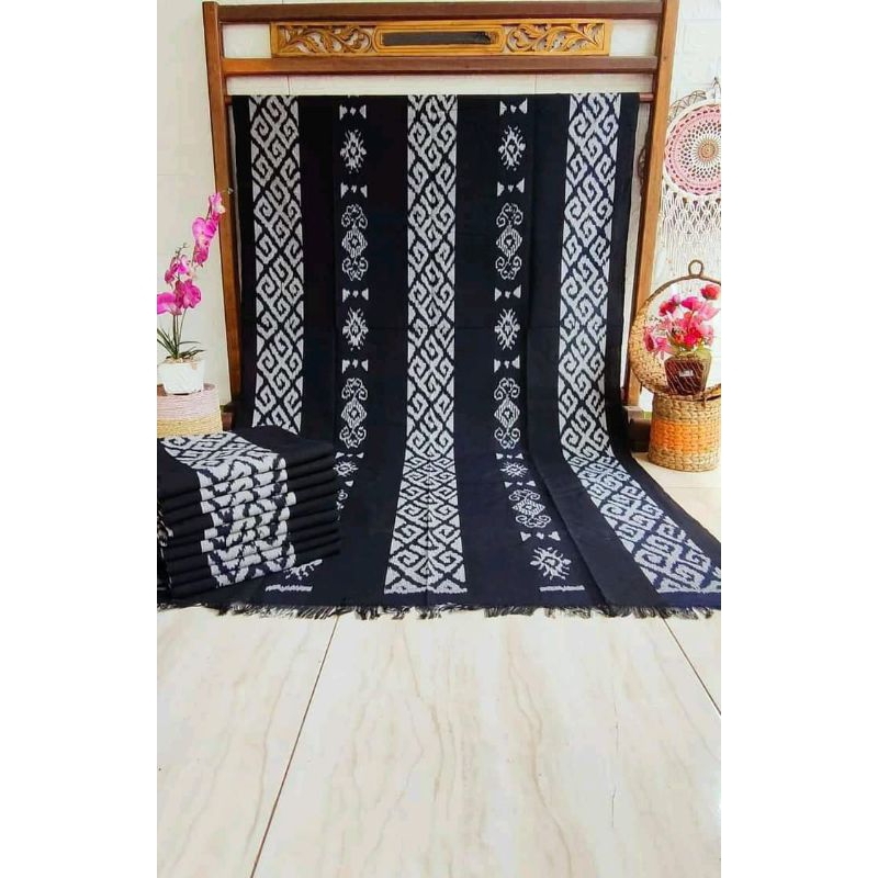 Jual Kain Tenun Ikat Blanket Etnik Toraja Flores Dayak Sumba Lombok