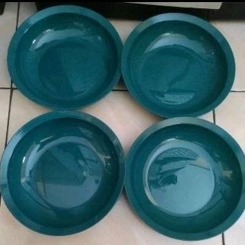 Jual Piring Crescendo Plate 700 Ml Tupperware 2 Pcs Shopee Indonesia