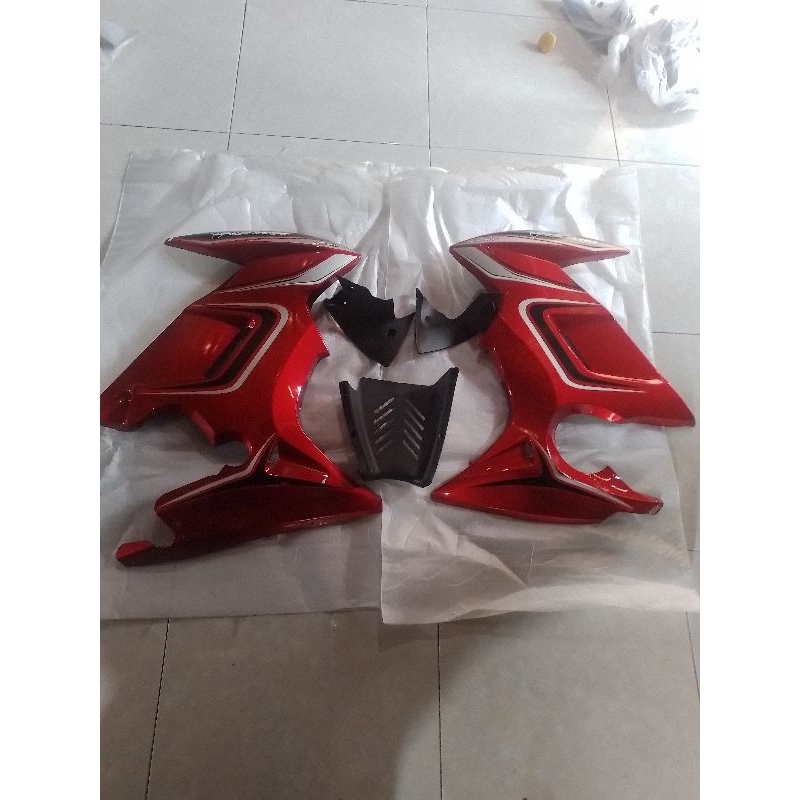 Jual Half Fairing Sayap Depan Set Kanan Kiri Fering Vixion New 2013