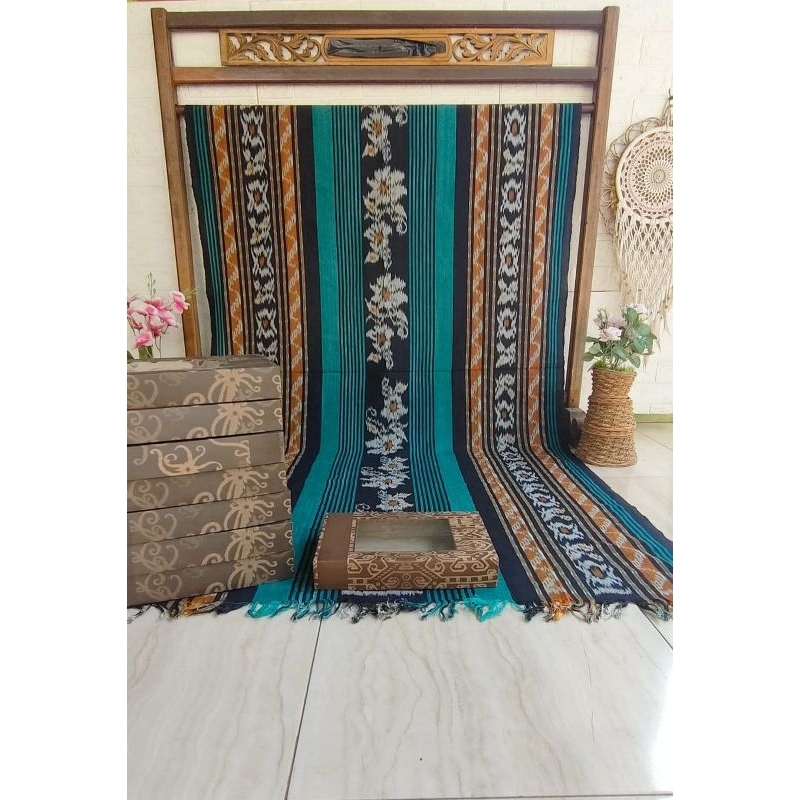 Jual Kain Tenun Ikat Blanket Motif Etnik Lombok Toraja Sumba Ntt Dayak