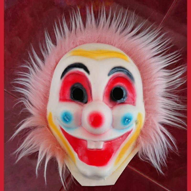 Jual Topeng Halloween Badut Pennywise IT Topeng Badut Halloween Seram