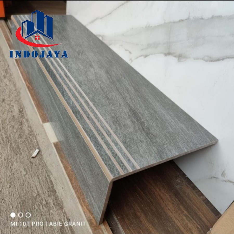 Jual Granit Tangga Motif Marmer 30x80 30x90 30x100 30x120 Custom Ukuran