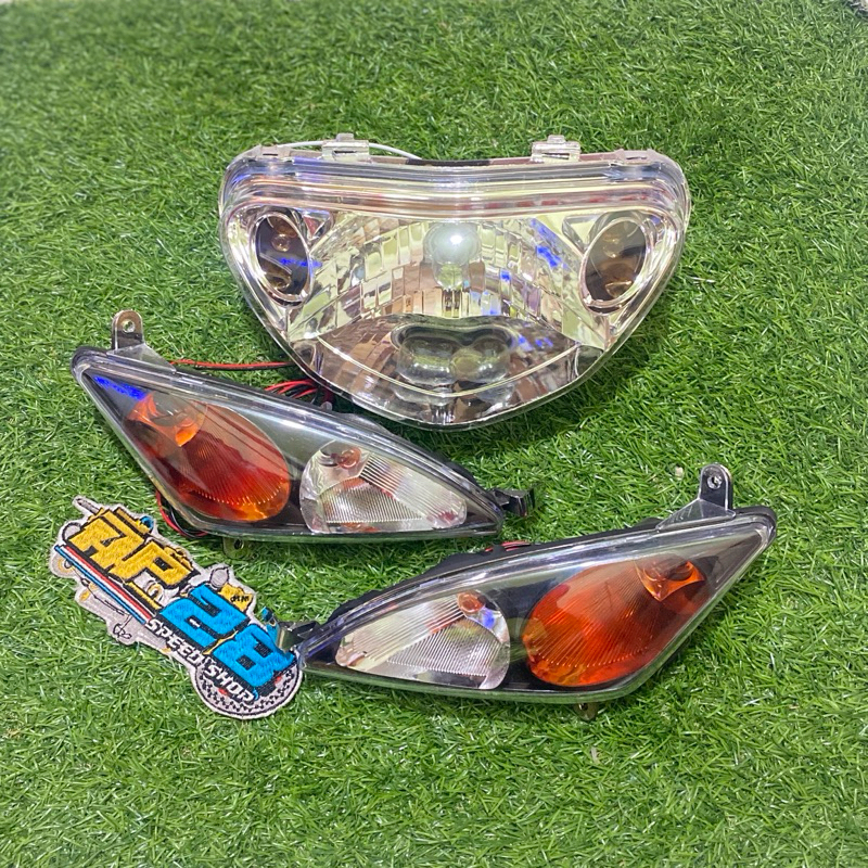 Jual REFLEKTOR LAMPU DEPAN DAN SEIN MIO SPORTY 1 SET KOMPLIT MODEL 2