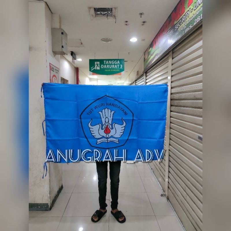 Jual Bendera TUT WURI HANDAYANI 90cm X 135cm Biru Shopee Indonesia