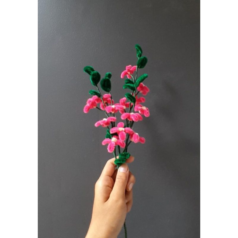 Jual Rangkaian Bunga Daisy Kawat Bulu Pipe Cleaner Bunga Kawat Bulu