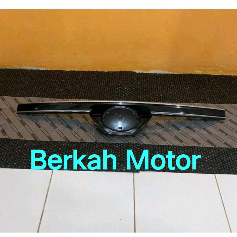 Jual Hood Moulding List Grill Toyota Avanza Original Shopee