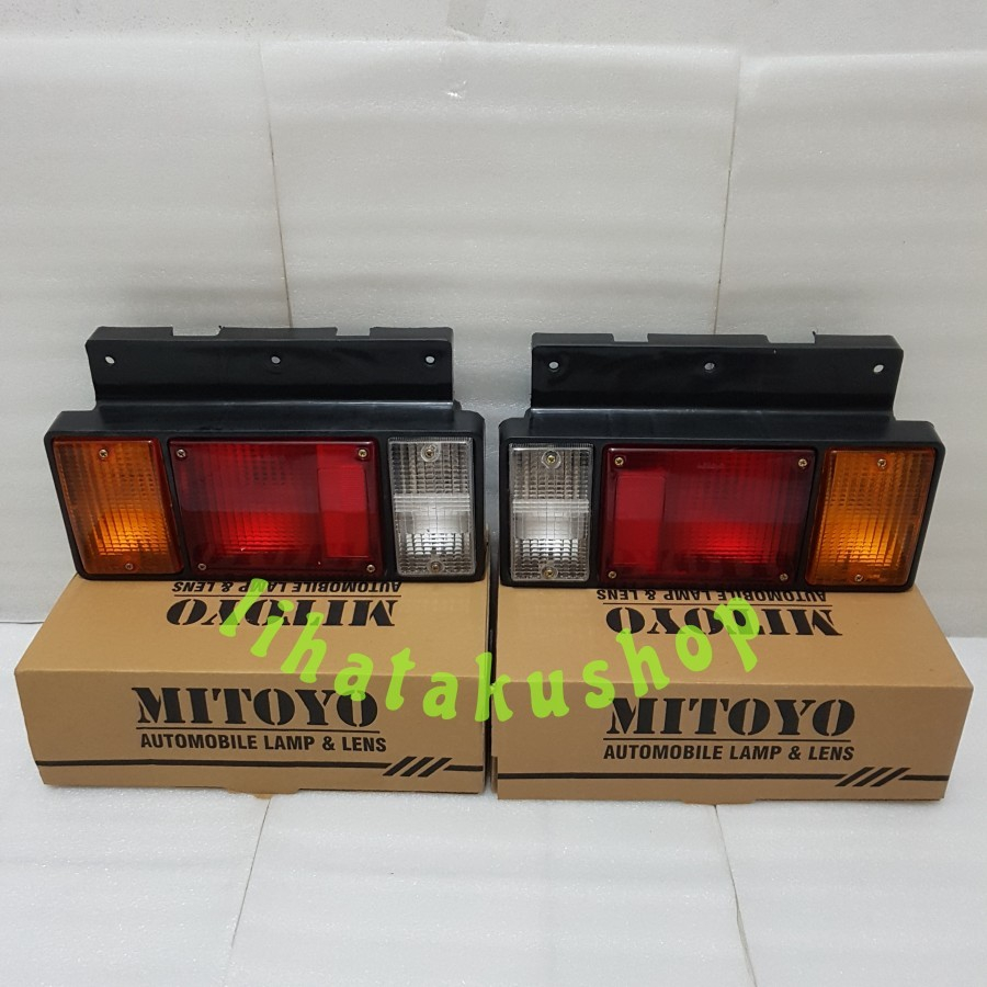 Jual Lampu Stop Belakang Tail Lamp Isuzu Elf Traga Giga NMR Shopee