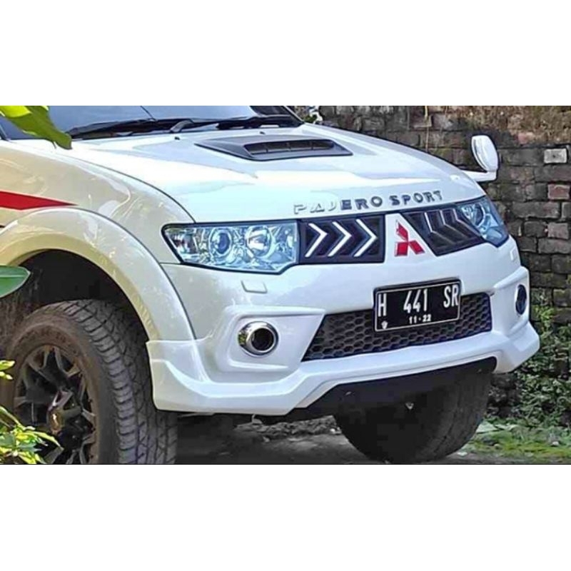 Jual Bemper Bodykit Depan Mitsubishi Pajero Zercon Bodi Body Kit Grade