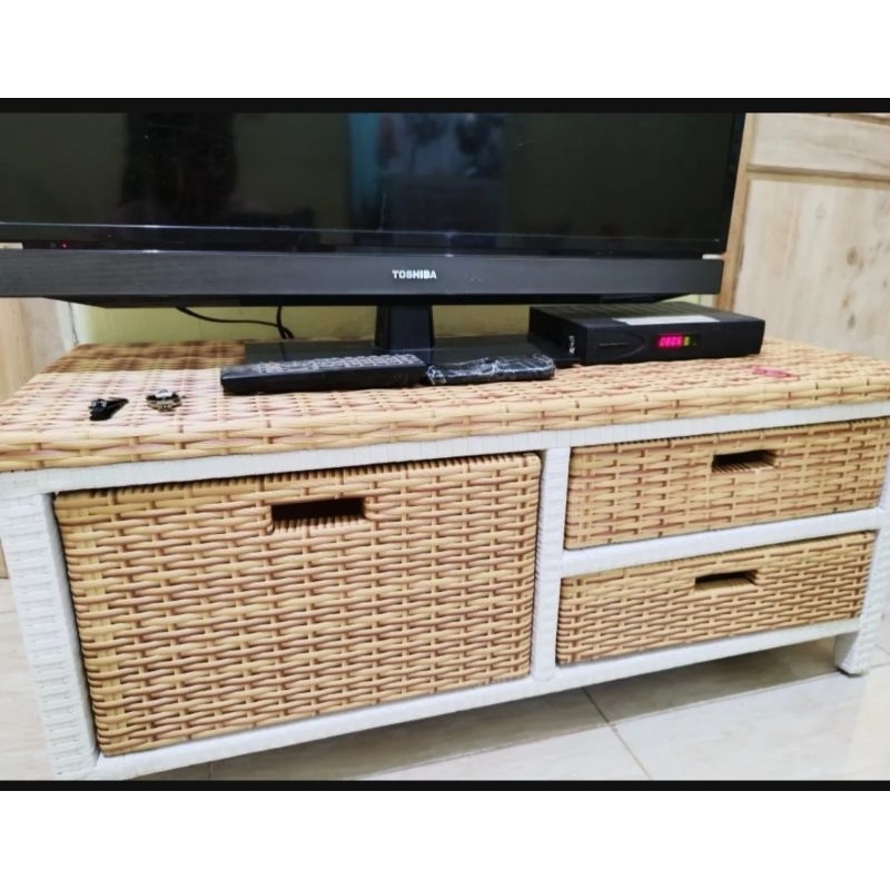 Jual Ready Stok Lemari Rotan Sintetis Laci Motif Meja Tv Minimalis