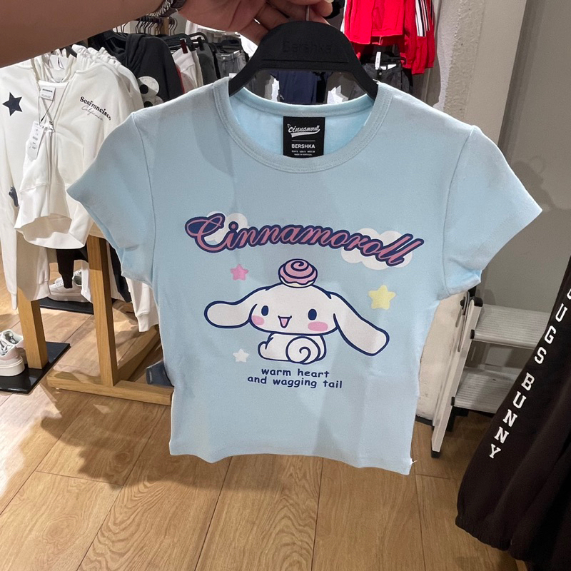 Jual Kaus T Shirt Cinnamoroll Crop BERSHKA Woman Jastip Jasa Titip