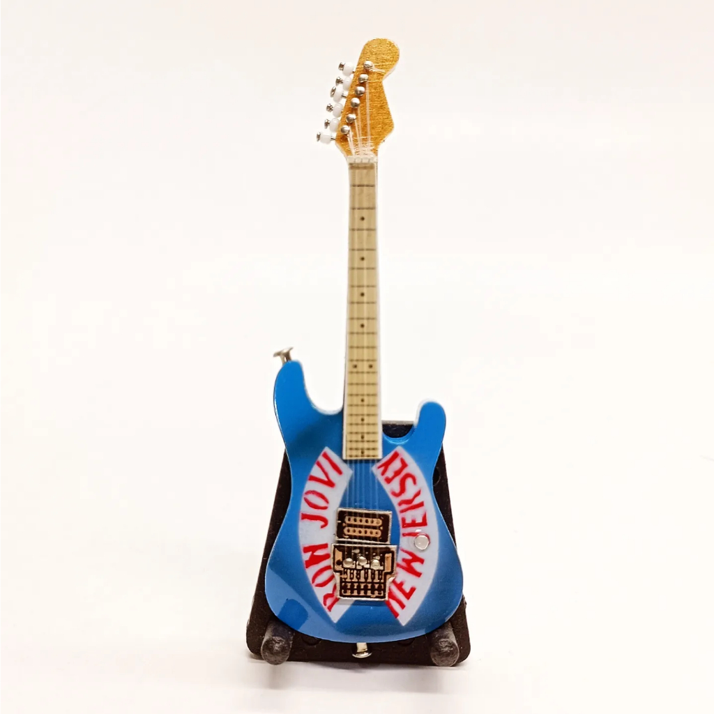 Jual Miniatur Gitar Fender Stratocaster Bon Jovi New Jersey Skala