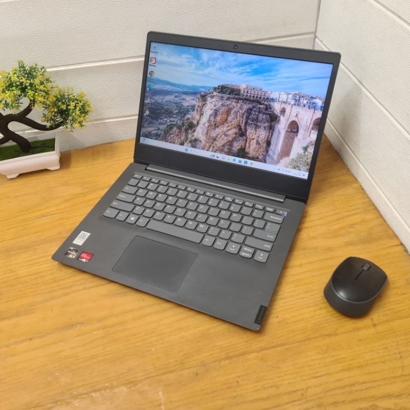 Jual Seperti Baru Laptop Lenovo Ideapad V Ryzen Ram Ssd Laptop