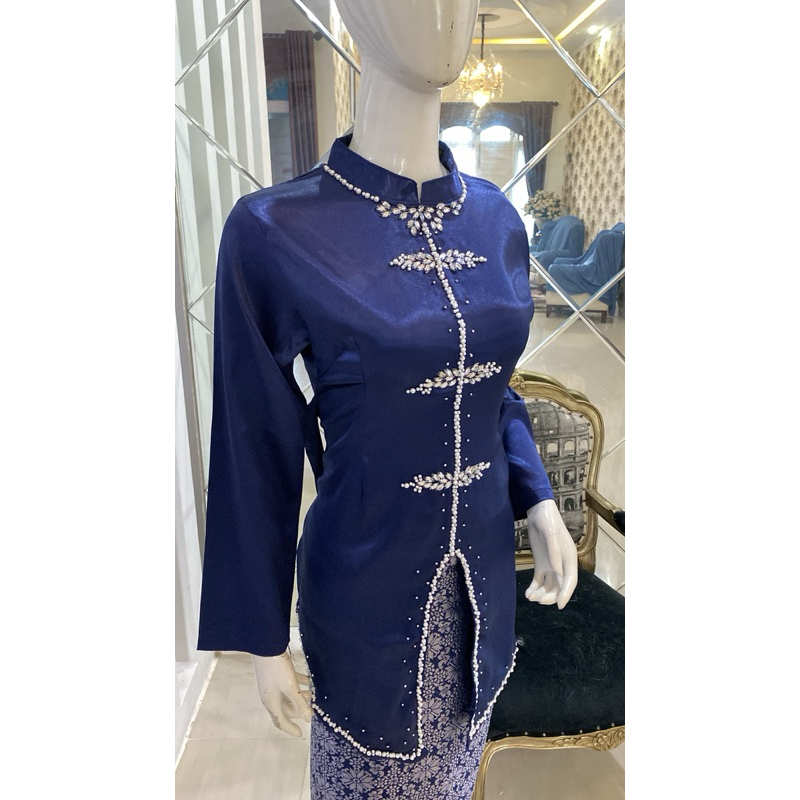 Jual COD SYAFITRI KEBAYA PENDEK KEBAYA MALAYSIA KEBAYA WISUDA KEBAYA