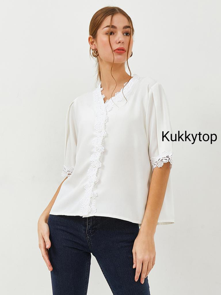 Jual Kukky Top Baju Atasan Wanita Renda Zoey Blouse Black And White