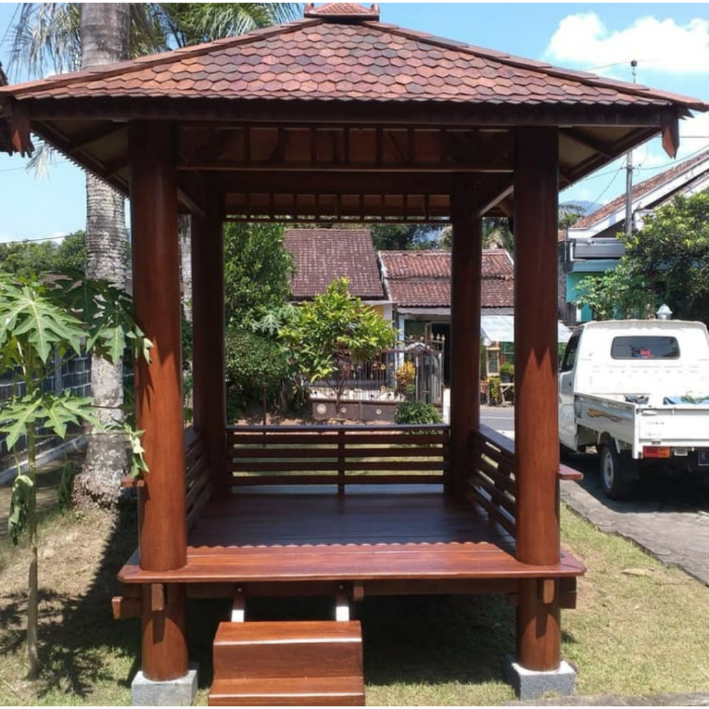 Jual Gazebo Kayu Kelapa Ukuran X Cm Atap Sirap Kayu Ulin Desain