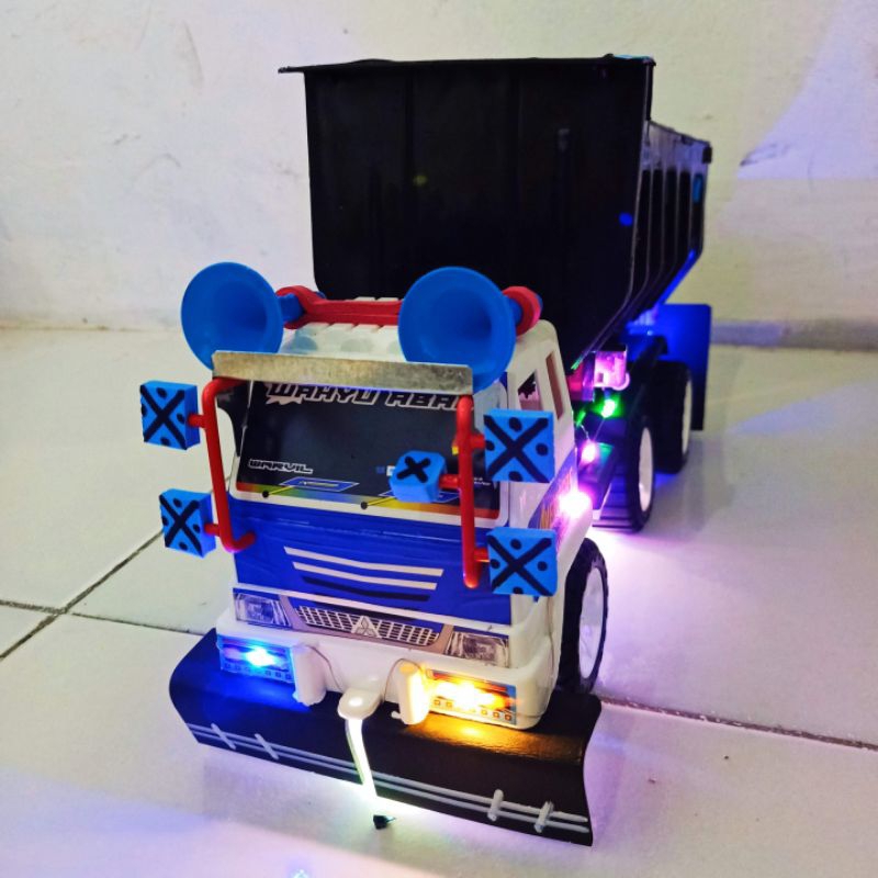 Jual Mainan Mobil Mobilan Miniatur Truk Oleng Pasir Modifikasi Truck