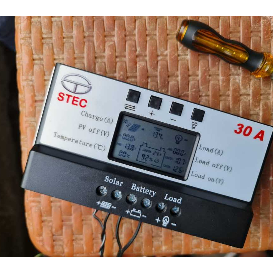 Jual SOLAR CHARGE CONTROLLER STEC SCC DIGITAL 30A 12V 24V Shopee