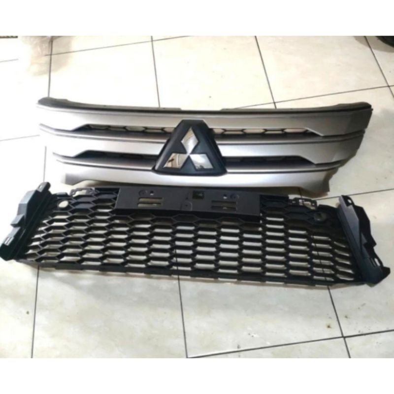 Jual Grill Pajero Sport 2021 2022 2023 Atas Bawah Shopee Indonesia