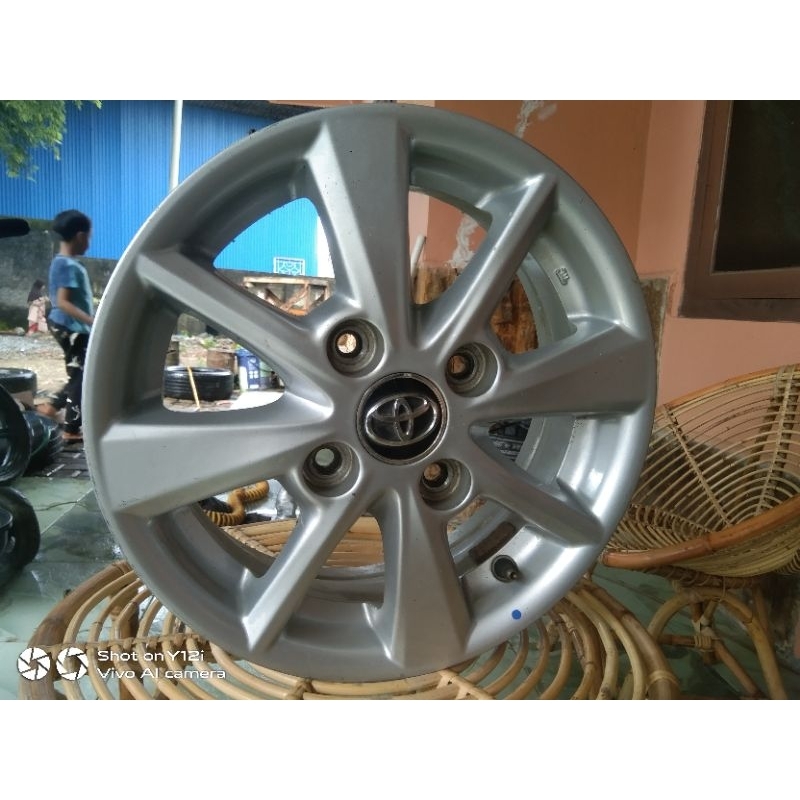 Jual VELG OEM ORIGINAL ALLNEW AVANZA 2020 RING 14 PCD 4X114 Shopee