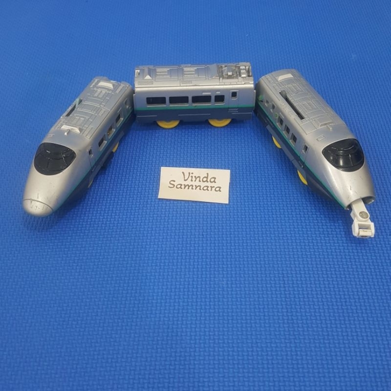 Jual Takara Tomy Kereta Plarail Shinkansen Series Tsubasa Shopee