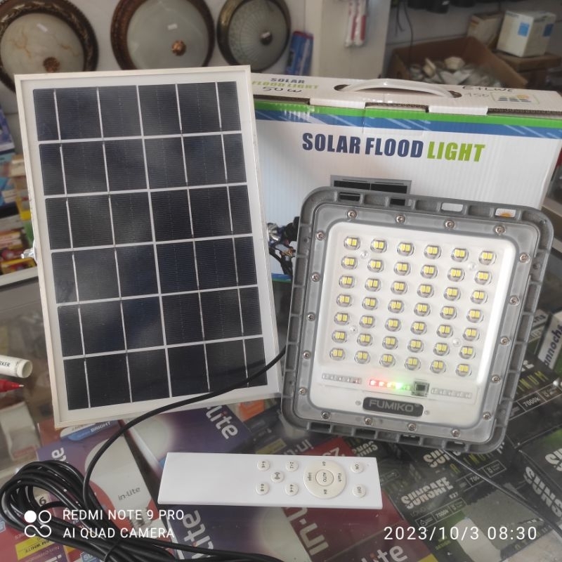 Jual Solar Powered Flood Light 50 Watt Fumiko Lampu Sorot Tenaga Surya