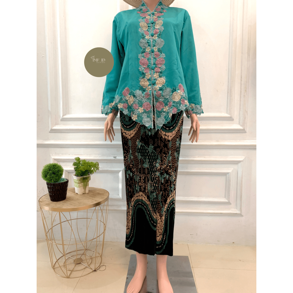 Jual ONE SET KEBAYA ENCIM BORDIR MOTIF BUNGA TANGAN PANJANG KATUN