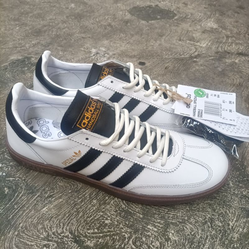 Jual Adid S HANDBALL SPEZIAL WHITE BLACK Shopee Indonesia