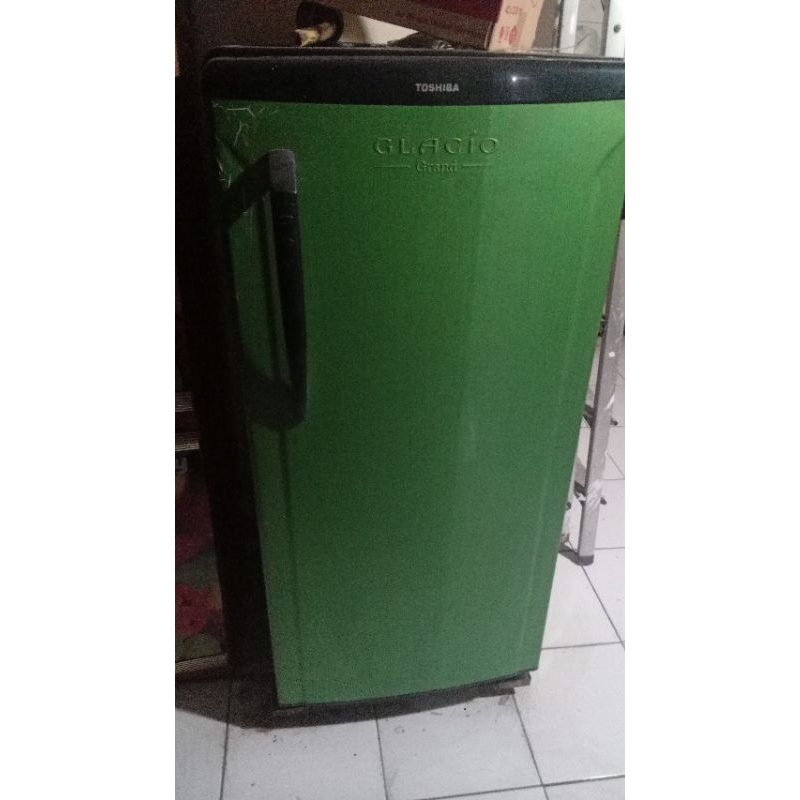 Jual Kulkas Toshiba Glacio 1 Pintu Preloved Second Shopee Indonesia