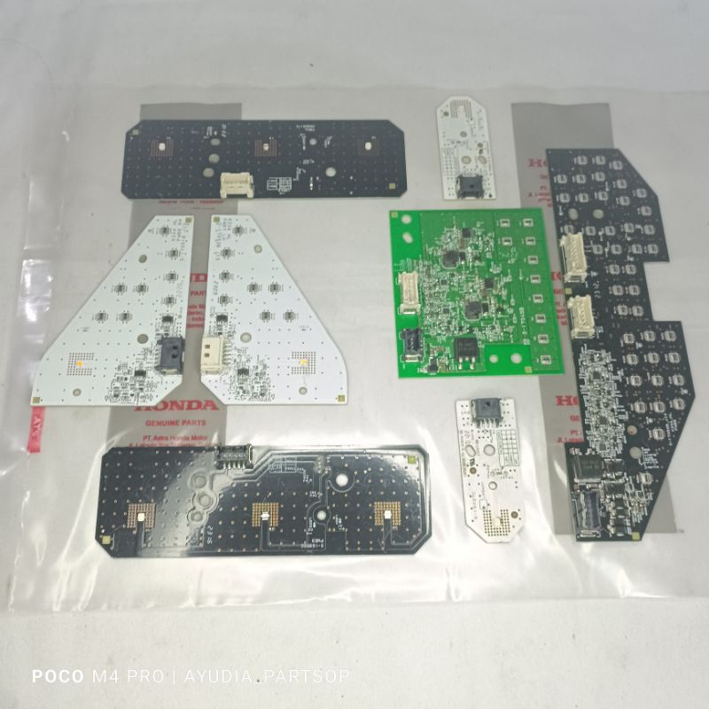 Jual Mesin Pcb Vcb Lampu Depan Honda Vario Kode Part K S Original