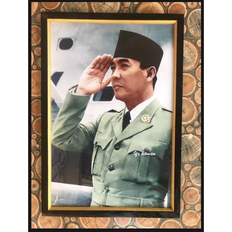 Jual Hiasan Dinding Cetak Poster Ir Soekarno Plus Bingkai Uk X Cm