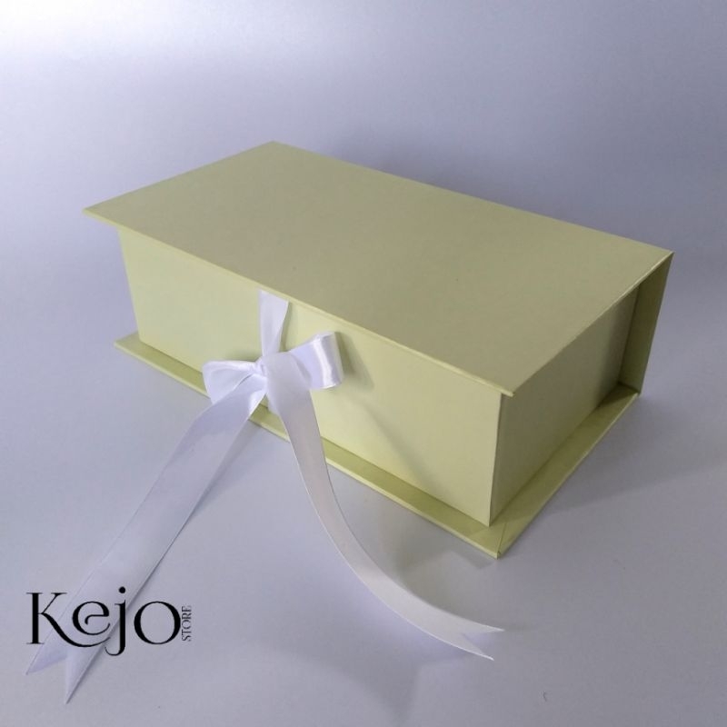 Jual Kotak Kado Gift Box Hard Box Hampers Model Magnet Ukuran Cm X