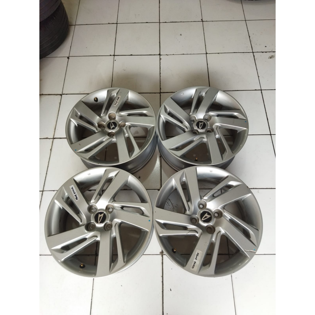 Jual Velg Mobil Bekas Oem Rocky Ring 16 Pcd 4x100 Lebar 6 Et 40