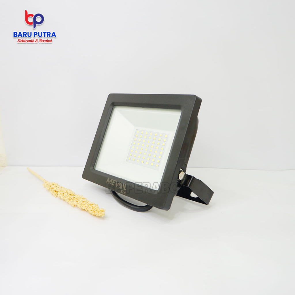 Jual Lampu Sorot Led Floodlight W Eco Putih Meval Shopee Indonesia