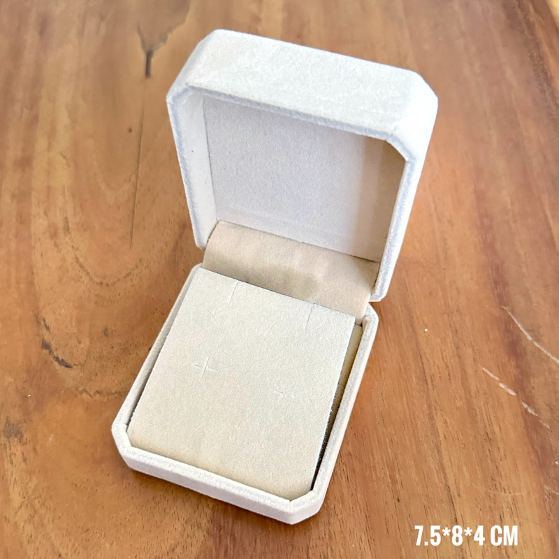 Jual Kotak Perhiasan Beludru Jewelry Box Velvet Cincin Kawin Gelang