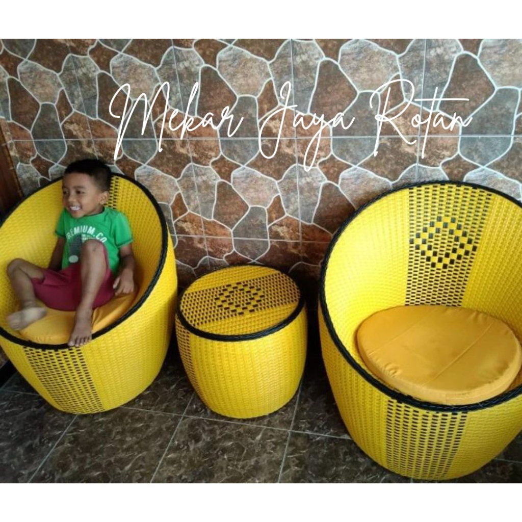 Jual Kursi Teras Rotan Sintetis Gentong Bulat Cantik Untuk Depan Rumah