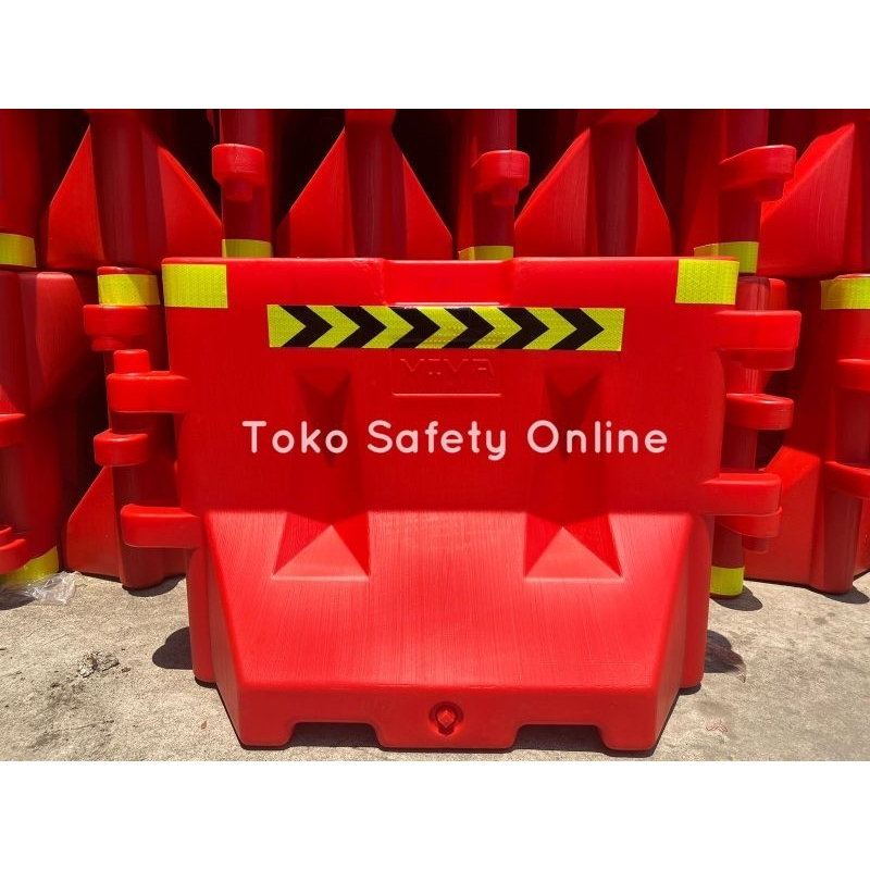 Jual Road Barrier Standar DISHUB Water Barrier Pembatas Jalan Road