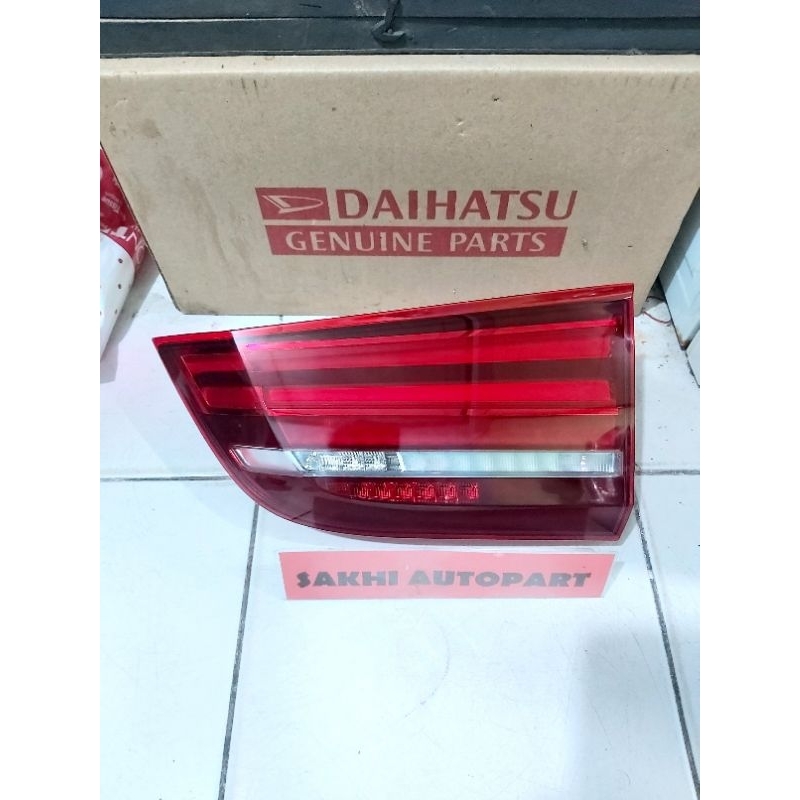 Jual Reflektor Stoplamp Bagasi Bmw X5 F15 Kanan Original Shopee Indonesia