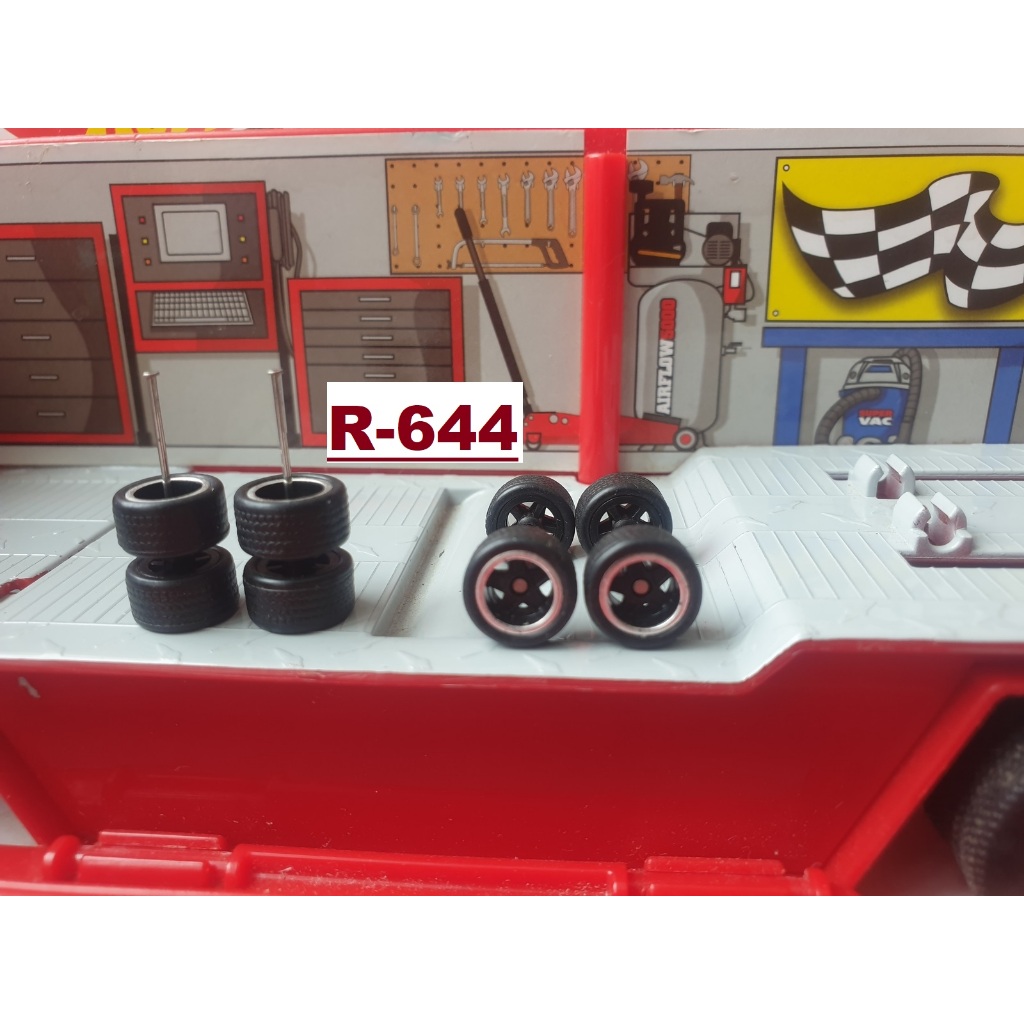 Jual Ban Karet Hot Wheels ORI R 644 Bintang Hitam Lis Chrome Size 10 Long Axle Shopee Indonesia